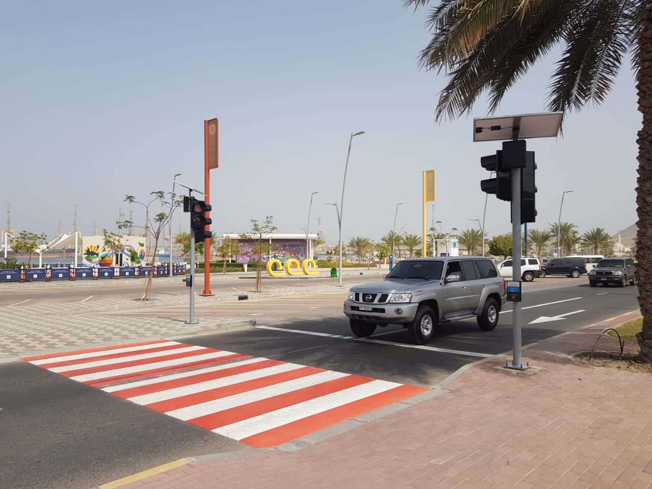 Solar Traffic Pedestrian Signal with Push Button